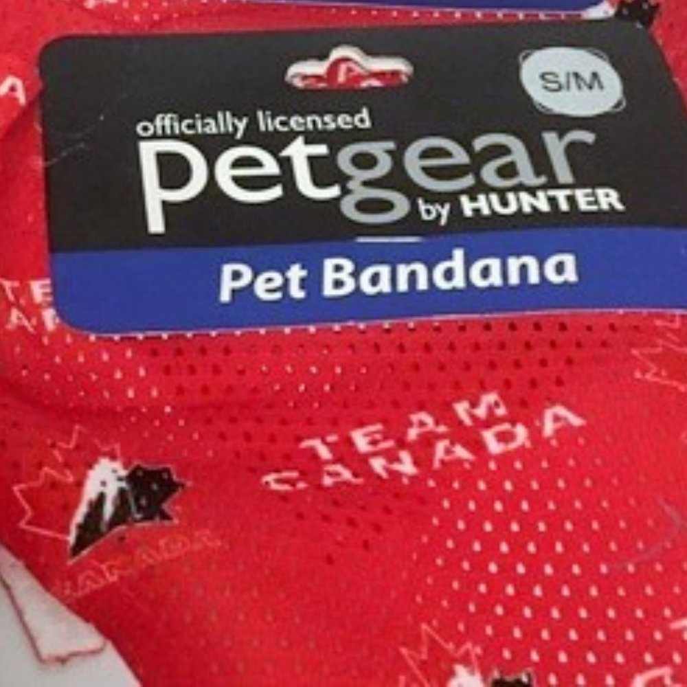 Hunter NHL Team Canada Pattern Dog Bandana Small - Picture 3 of 4